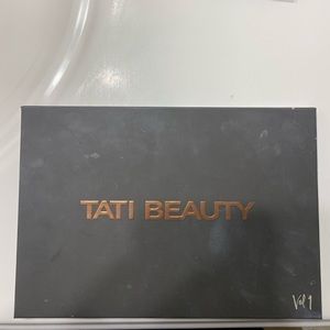 Tati Beauty Textured Neutrals Palette